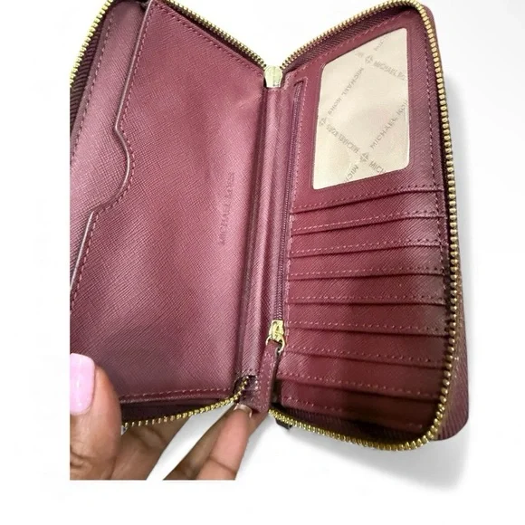 Sale‼️Michael Kors Saffiano Leather Shoulder Bag with Wallet Set -Preowned - Picture 4 of 14